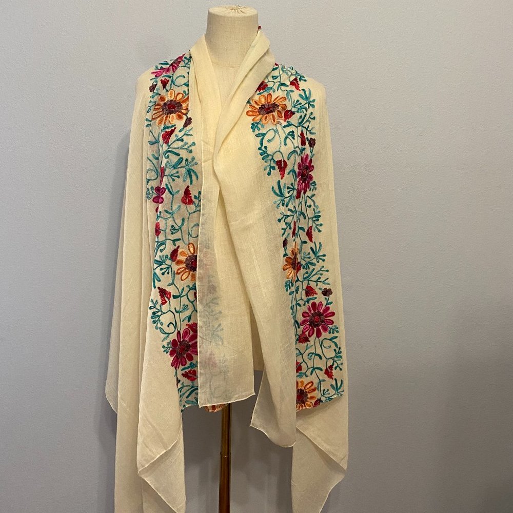 NWOT Embroidered Wrap or Beach Cover-Up